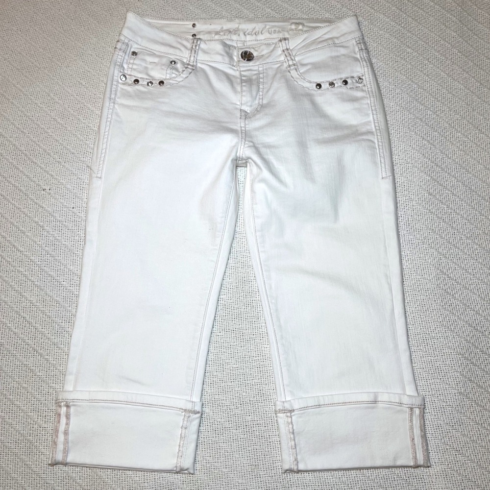 LA Idol USA White Embellished Rhinestone Cuffed Capri Jeans Size 9